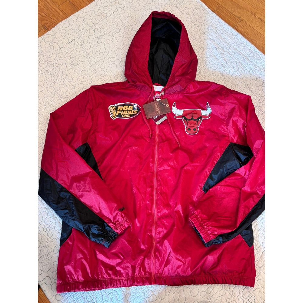 Mitchell & Ness Chicago Bulls 1996 NBA Finals Windbreaker Jacket Red Mens XL